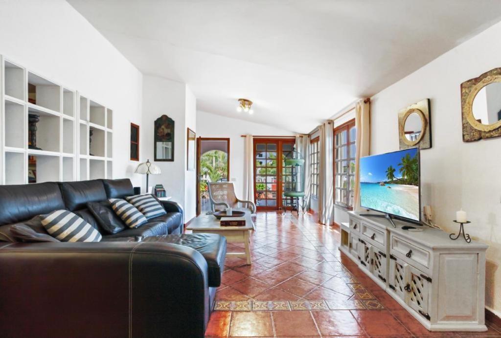 Villa Aventura Parque Holandes Exterior photo